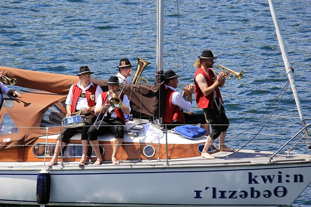 皇萨仁组团 皇萨仁组团